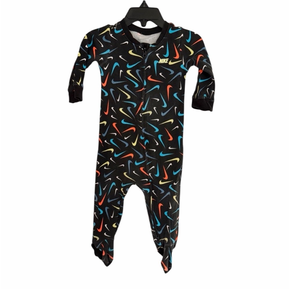 Nike Baby Boy's Swooshfetti Parade Footed Coverall No size 24.5” Long Pre-Loved